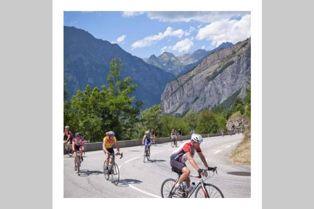 L'Edelweis Lägenhet Le Bourg-dʼOisans Exteriör bild