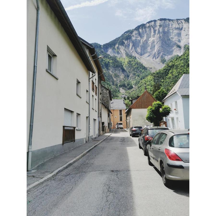 L'Edelweis Lägenhet Le Bourg-dʼOisans Exteriör bild